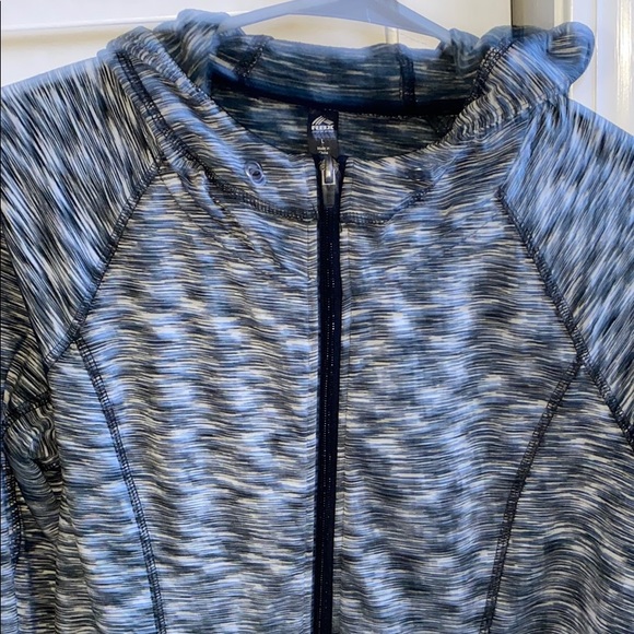 RBX zip up - Picture 2 of 2